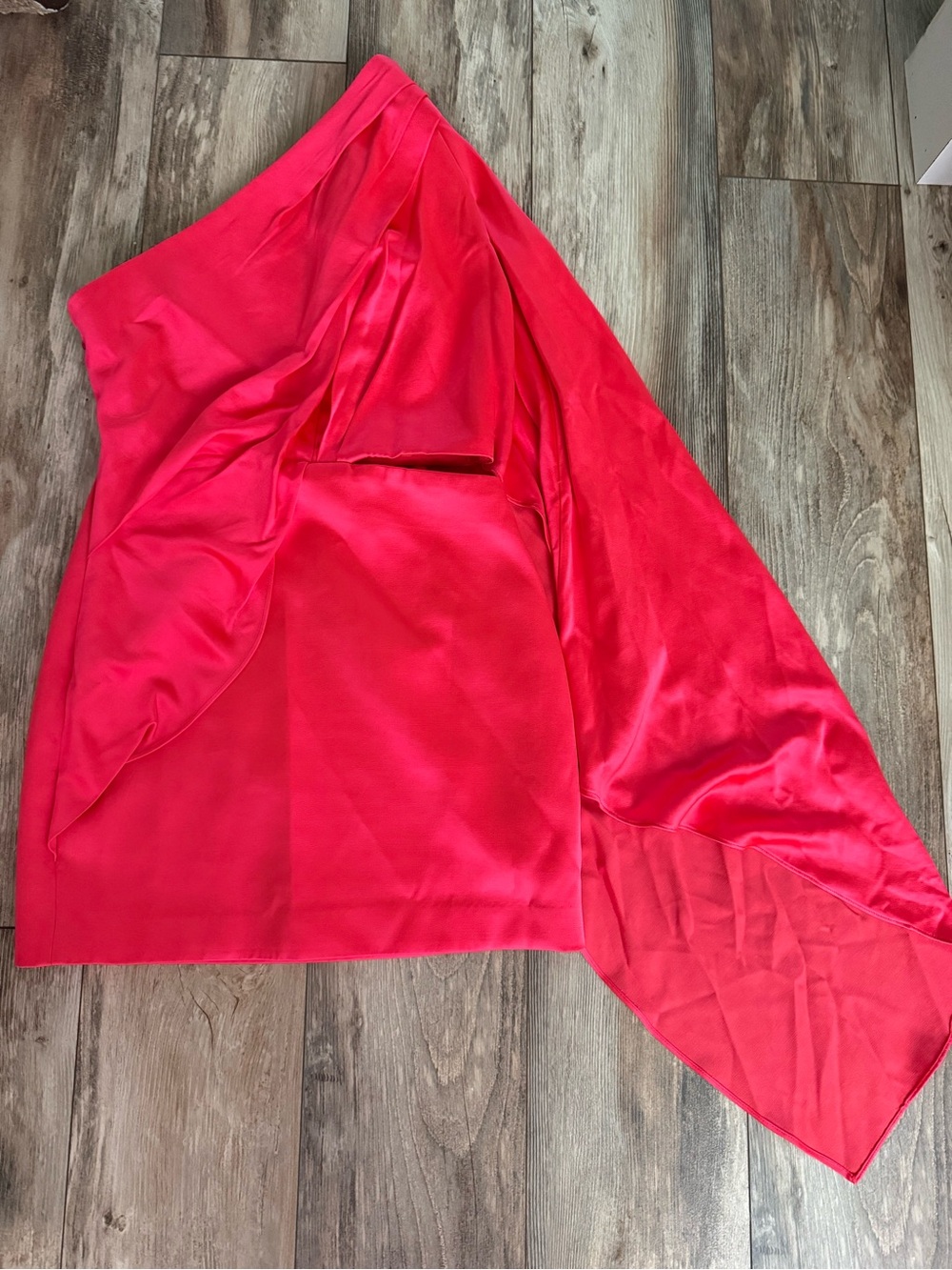 Significant OtherAsymmetric One-Shoulder Mini Dress in Hot Pink Size 6 - Picture 4 of 11